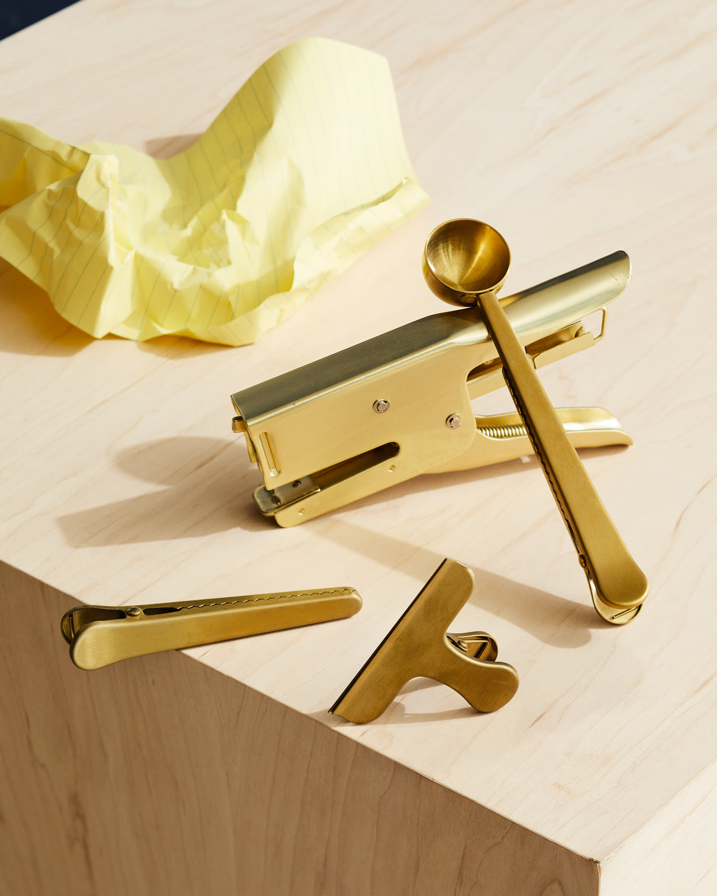 O1-sell-brass-SP19_0091