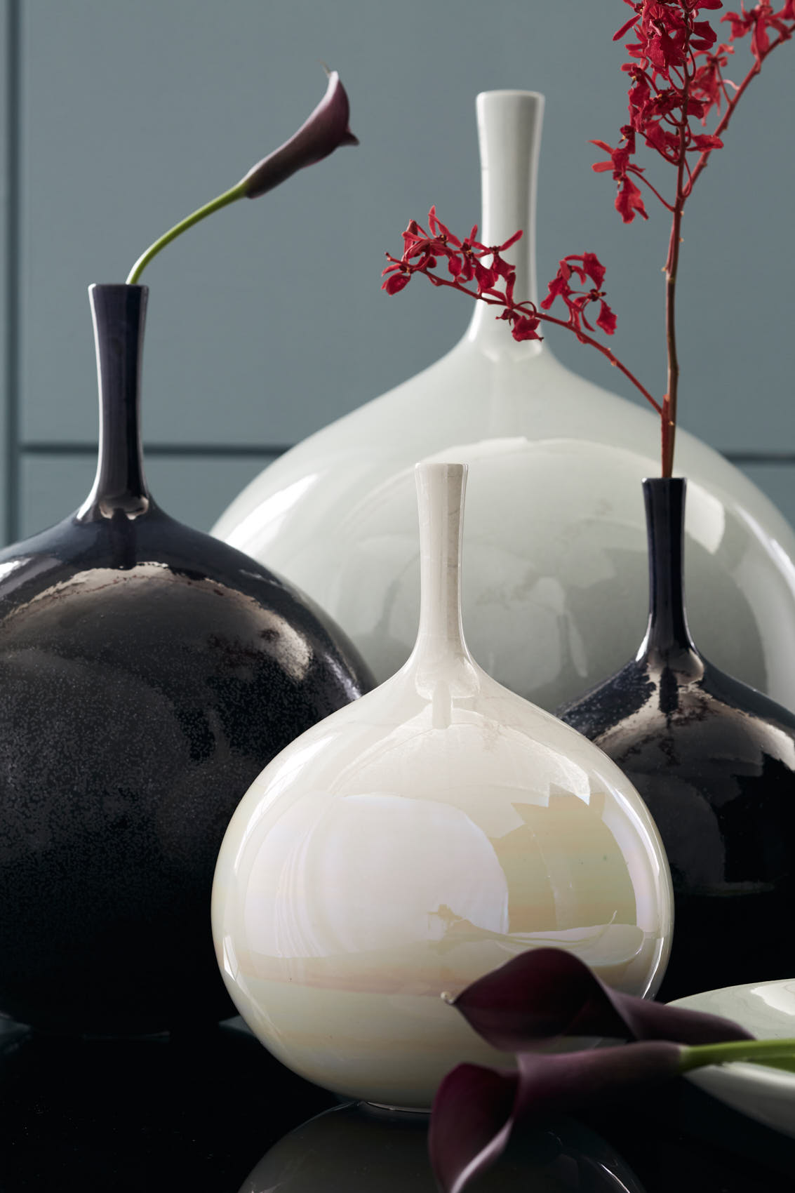 coll-editorial-balloon-luster-vase-hl16_4449-w