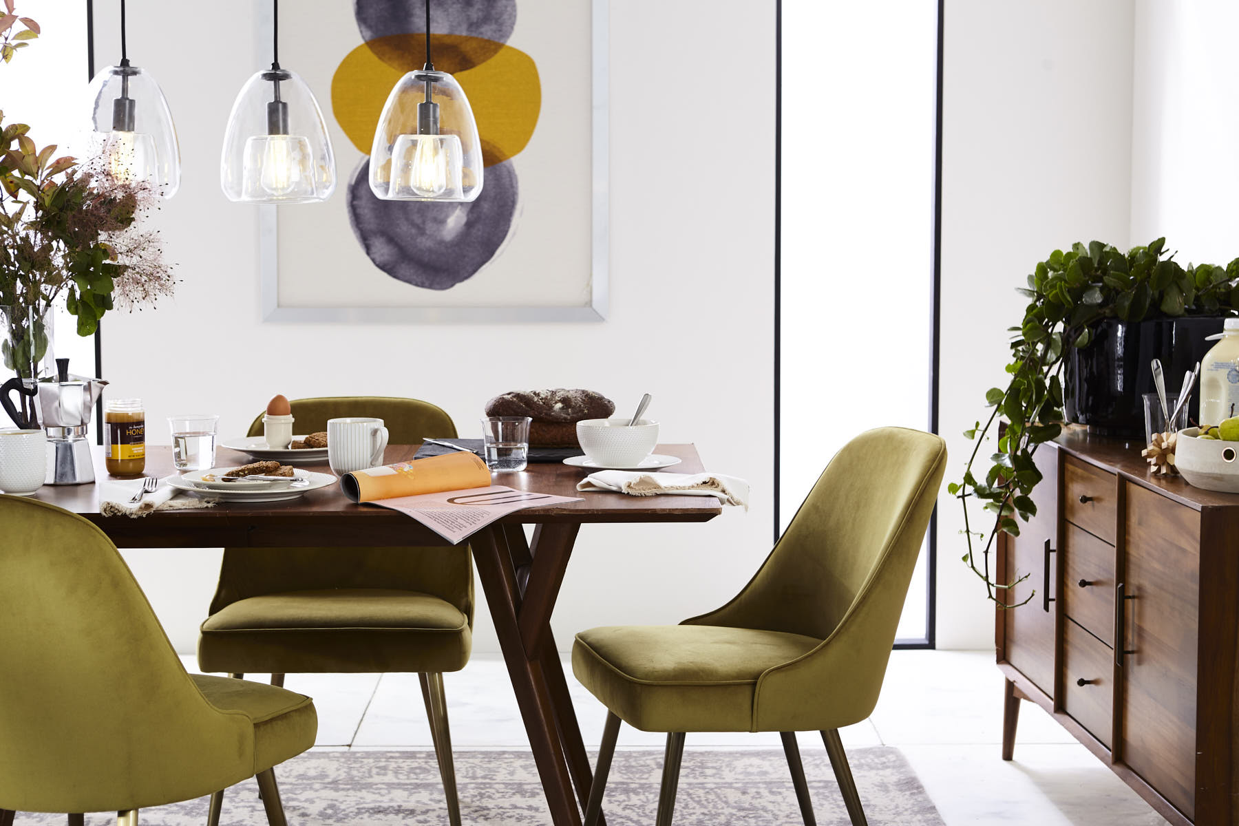 d5-mid-century-dining-editorial-ho17-0025